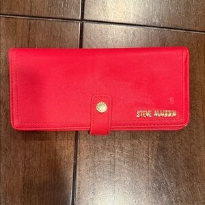 Steve Madden Bold Red Card Holder